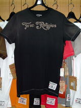 トゥルーリリジョン　Tシャツ - デザイン:TRUE RELIGION カラー:ブラック(黒)