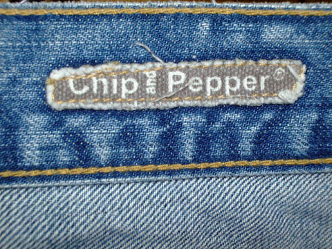 �`�b�v�A���h�y�b�p�[�@�ʐM�̔��ECHIP AND PEPPER TUSHINHANBAI