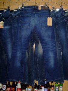 Jack and Jones Men's 12097886 Jake Original Slim Jeans JAKE 916 BOOTCUT JEANS Colour:Blue Denim Style no:12097886 SIZE/TAILLE 34/32